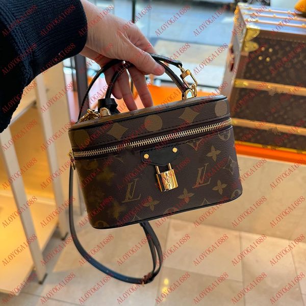 Designer Bags For Women Highest Quality Loouisvuiitttoon Luxury Womens Shoulder Bag Trends Classic Old Flower Ladies Crossbody 10A Quality Chain Purses Tote Bags