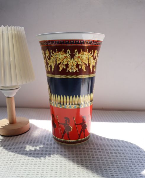 Chic European Ceramic Vase, Minimalist Design, Perfect for Flowers, Home Decor, Office, Living Room, or Gift, Premium Quality & Stylish