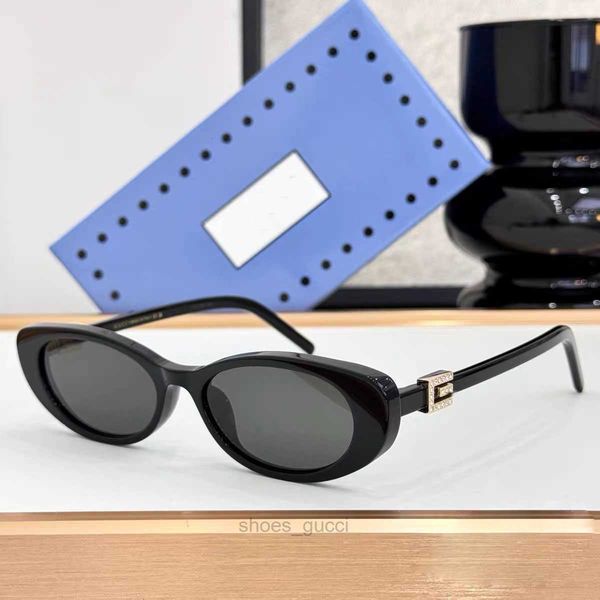 Sunglasses for women Cat Eye with diamonds Small — compare prices at CompareOffers