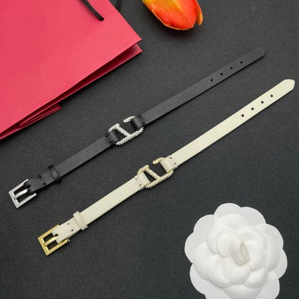Classic Minimalist Black and White Leather Bracelet Paired with Geometric Buckle Inlaid Zircon Designer Bracelet Suitable for Women to Wear Exquisite Bracelet