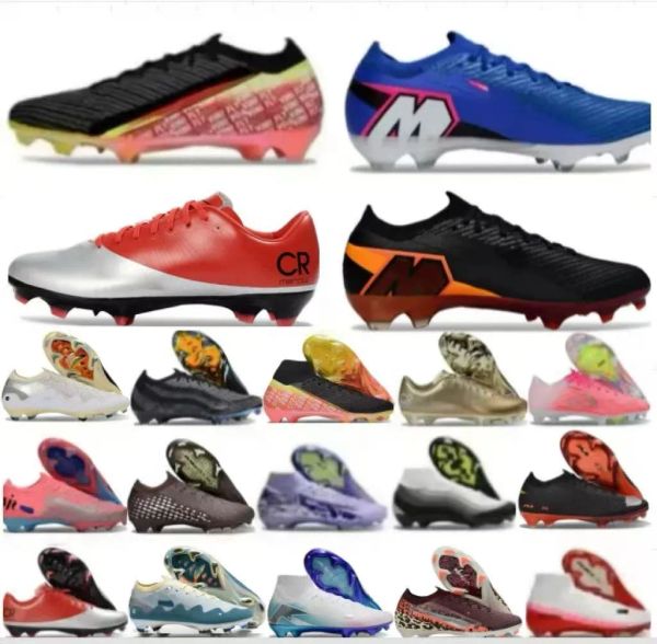 Football Boots On R…