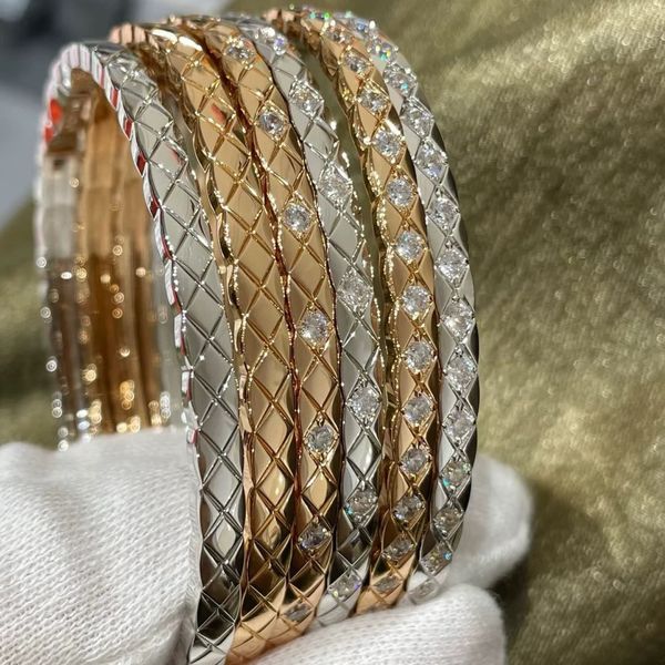 Bracelet Designer jewellery braclet Gold bracelets Bangles classic fashion men women unisex stainless steel texture non fading with Bracelet gift 2026