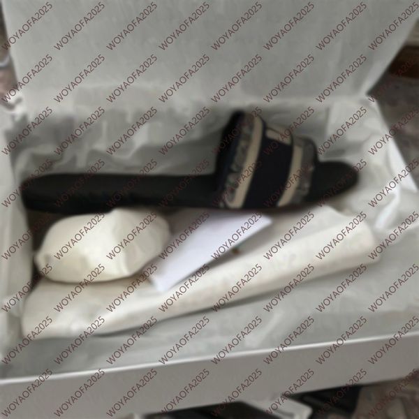 (Not Kids Sandals) Womens Designer Luxury Girl Shoes Print Letter Slides Summer Beach Flat Shoes Classic Vintage Ladies Sandal With Box, Color 2
(Not Kids Sandals) Womens Designer Luxury Girl Shoes Print Letter Slides Summer Beach Flat Shoes Classic Vintage Ladies Sandal With Box, Color 2