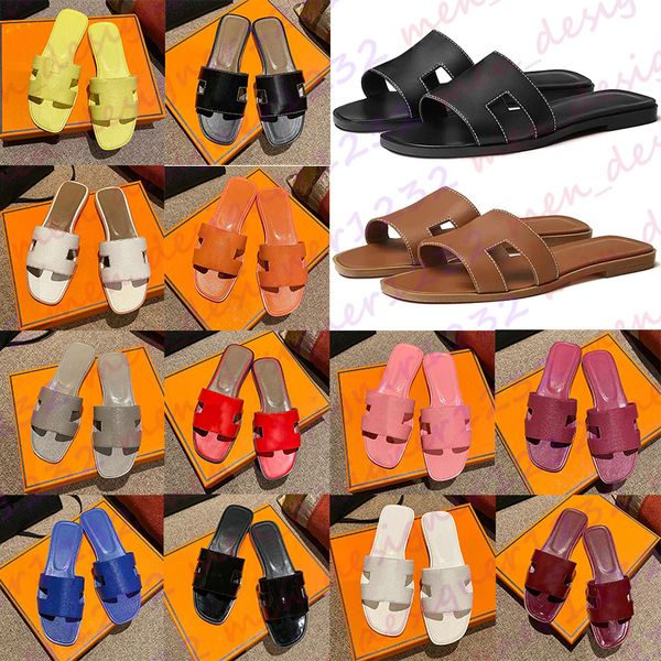 Classic Buckle Flat…