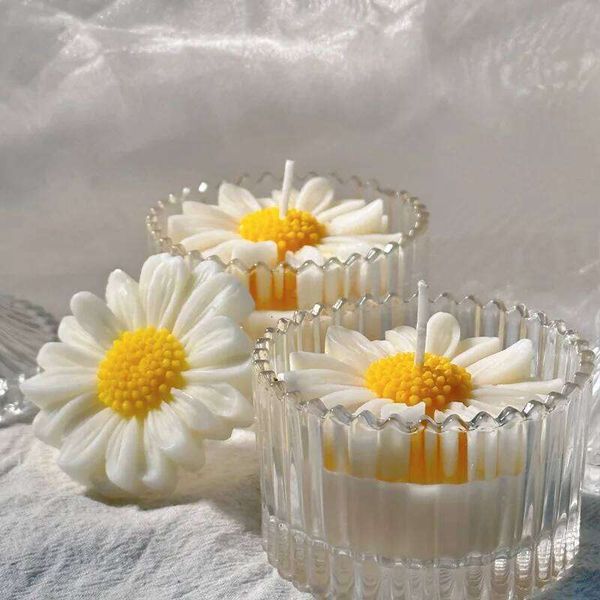 Sunflower Daisy Scented Cup Candle Handmade Aromatherapy Yellow Soy Wax Home Decor Birthday Graduation Festival Gift Friend H260205