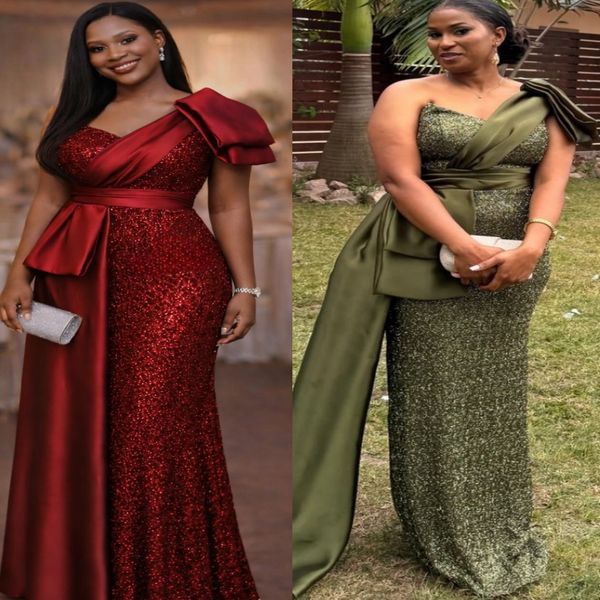 2026 Plus Size Lace Mermaid Mother Of Bride Dresses One Shoulder Simple Evening Party Mama's Dress Vintage 50's Birthday Wedding Guest Groom Mother's Gowns