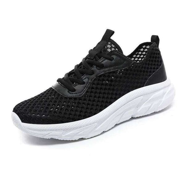 MAEDEF Summer Men's Casual Flats Shoes Hollow Mesh Sneakers Trendy Lightweight Gym Shoe Lace Up Breathable Men's Trainers Men