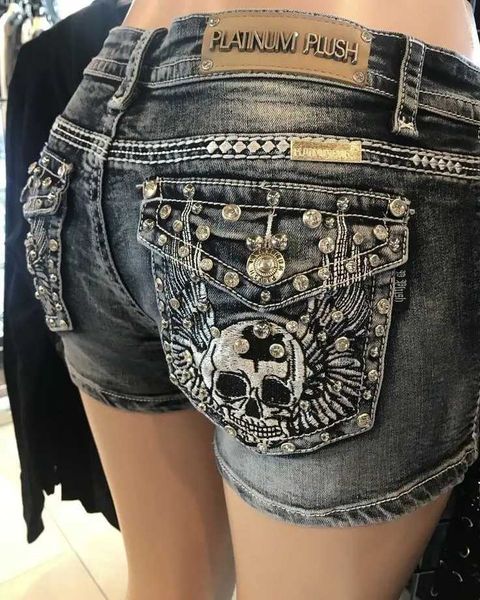 Fashionable Necessary Trend Dressing Up Classic Mini Shorts Womens High Waisted Personality Hot Sexy Denim Shorts Baggy Shorts Z260228