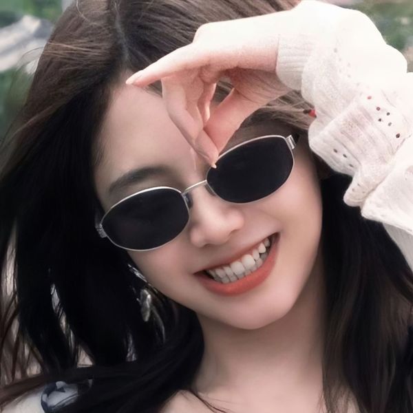 Metal Oval Frame, Vintage Sunglasses, High-End Fashion, Stylish Wear, Decorativ…