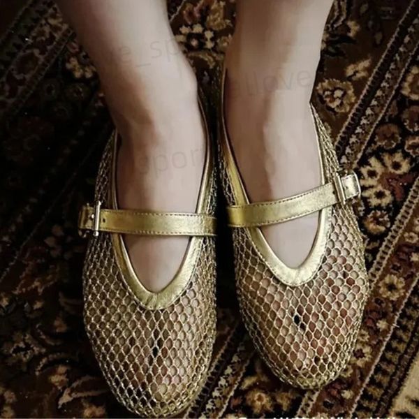 2026 Spring Summer Women Suede Sneakers Fashion Designer Black White Calfskin Embossed Sports Luxury Women's Flat Casual Shoes f3
