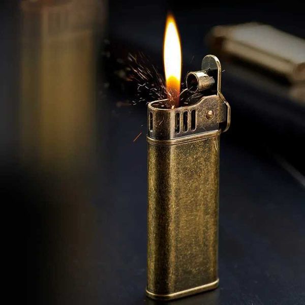 Vintage Tang Grass Flint Kero sene Lighters Flame Retro Metal Grinding Wheel Petrol Cigarette Cool Lighters Creative Gadgets J260604