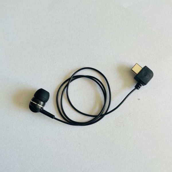 TYPEC Bluetooth single-side earphone is for Huawei C-port devices, suitable as a gift, comes with TYPE C earbuds