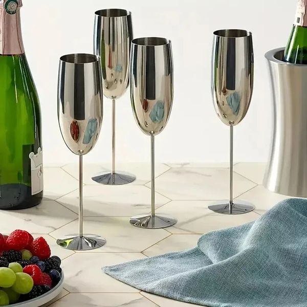 250ml 304 Stainless Steel wine Glasses Unbreakable Metal Cocktail Glasses Toasting Glass for Wedding Party Bar Drinkware 260609