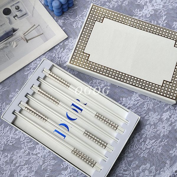 Ceramic chopsticks household food grade gold plaid high-end brand new light luxury anti-mildew and non-slip bone china fast