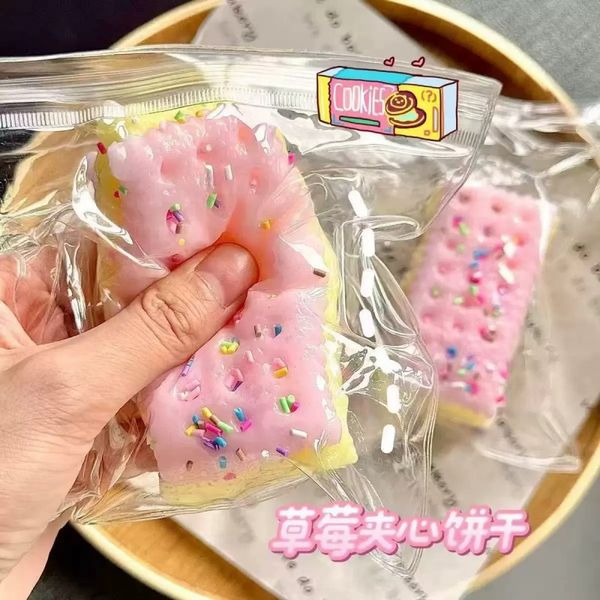 Soda sandwich cookies, a popular food toy with slow rebound, and a stress relieving tool-VGB