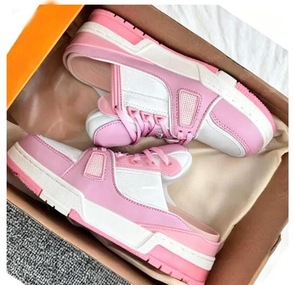 Designer Shoes Caus…