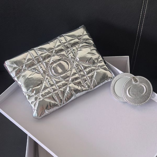 Designer Women Lady Silver Makeup Bag Cosmetic Beaute Case Handbag Makeup Organizer Box Storage Bag & Makeup Keychain Mirror