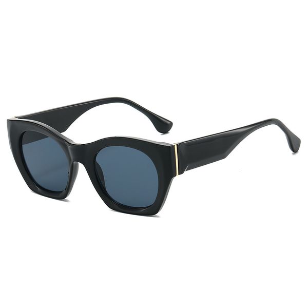 High Quality New retro cat-eye fashionable women's — compare prices at CompareOffers