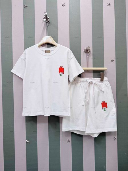 Brand baby T-shirt set Summer boys tracksuits kids designer clothes Comfortable and stylish Short sleeve and shorts A162X05N152
