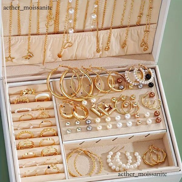 86-Piece Jewellery Set Necklaces Rings Earrings
