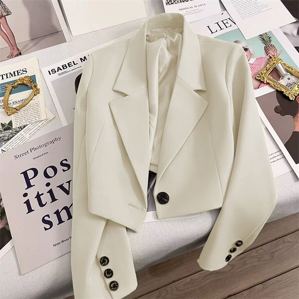 Short and petite black suit jacket for women in spring and autumn 2024, new British style high-end temperament suit trend, White
Short and petite black suit jacket for women in spring and autumn 2024, new British style high-end temperament suit trend, White