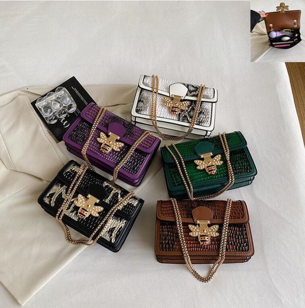 Fashionable women shoulder bag 5 colors sweet lady diamond chain bag elegant atmosphere crocodile handbag personality trend embossed leather backpack wholesale, Brown
Fashionable women shoulder bag 5 colors sweet lady diamond chain bag elegant atmosphere crocodile handbag personality trend embossed leather backpack wholesale, Brown