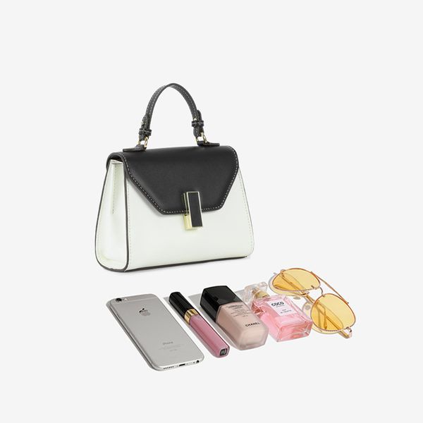 Handmade shoulder Designer handbag Imported ostrich leather 18CM commuter bag French beeswax wire gold plated hardware, Pink
Handmade shoulder Designer handbag Imported ostrich leather 18CM commuter bag French beeswax wire gold plated hardware, Pink