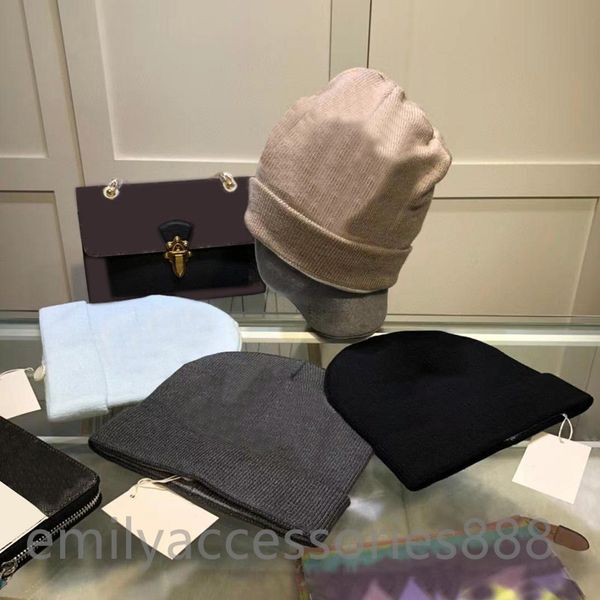 Winter Hat Designer…