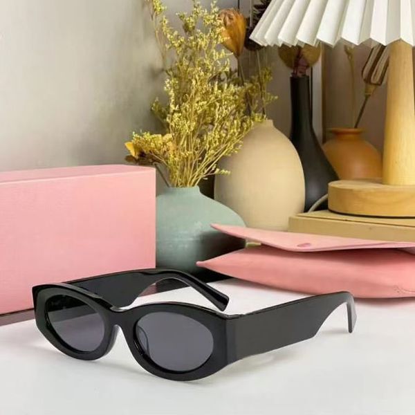 Designer for women oval monogram high quality sunglasses shopping travel party clothing matching with box
Designer for women oval monogram high quality sunglasses shopping travel party clothing matching with box