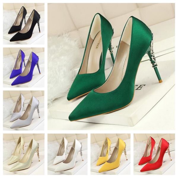 2024 Womens Red Designer Dress Shoes Pumps Heels Loafers Big Size Stiletto Peep-toes Sandals Luxurys Bottomed High Heel Sneakers Loafers With Box 35-40, Black
2024 Womens Red Designer Dress Shoes Pumps Heels Loafers Big Size Stiletto Peep-toes Sandals Luxurys Bottomed High Heel Sneakers Loafers With Box 35-40, Black