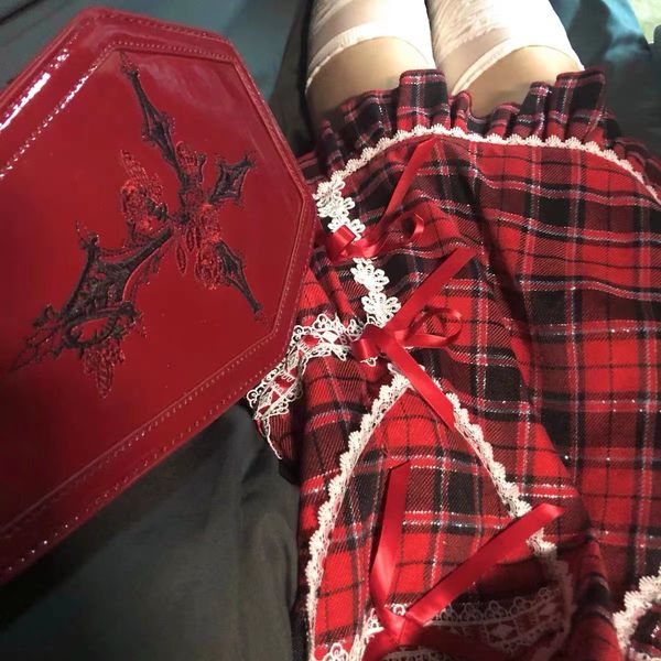 Halloween bag hot crossbody bag Shoulder bag Patent leather embroidery coffin bag Red Punk dark makeup bag women handbag
Halloween bag hot crossbody bag Shoulder bag Patent leather embroidery coffin bag Red Punk dark makeup bag women handbag
