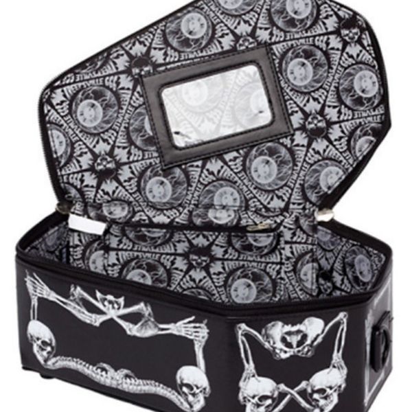 Halloween bag crossbody bag Harajuku Punk style skeleton Skull/Bat hand bill shoulder bag Fashion trend women bag dark trend, White
Halloween bag crossbody bag Harajuku Punk style skeleton Skull/Bat hand bill shoulder bag Fashion trend women bag dark trend, White