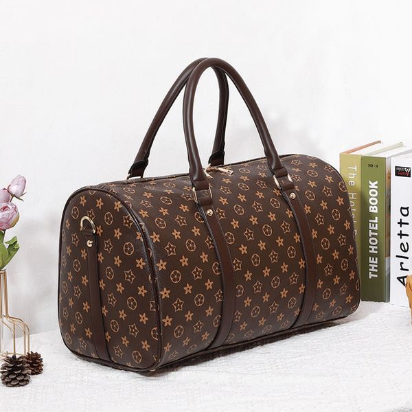 Duffle Bag Hot Fashion Tote Bag Designer Men Women Travel Bag Large Capacity Zipper Open And Close Coated Canvas Leather Hand Bill Shoulder Crossbody Travel Bag 001, V-5
Duffle Bag Hot Fashion Tote Bag Designer Men Women Travel Bag Large Capacity Zipper Open And Close Coated Canvas Leather Hand Bill Shoulder Crossbody Travel Bag 001, V-5