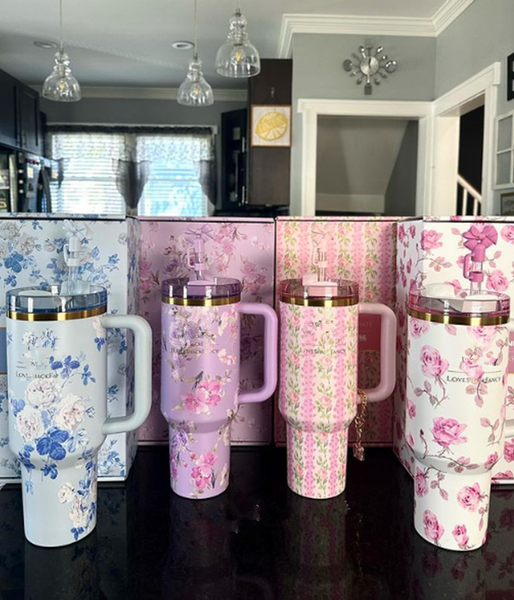 US Stock 40oz TUMBLER Pink Rose Blue Magnolia Mug LOVE Shack Fancy Stainless Steel Tumbler with Silicone Handle Lid and Straw Cups Mugs Target water bottles, Multi-color
US Stock 40oz TUMBLER Pink Rose Blue Magnolia Mug LOVE Shack Fancy Stainless Steel Tumbler with Silicone Handle Lid and Straw Cups Mugs Target water bottles, Multi-color