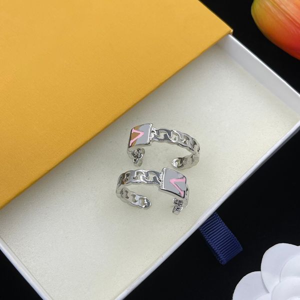 Luxury Women Hoop Earrings Designer Silver Plated Letters Geometric Stud Earrings Jewelry Wedding Party Gift with Box
Luxury Women Hoop Earrings Designer Silver Plated Letters Geometric Stud Earrings Jewelry Wedding Party Gift with Box