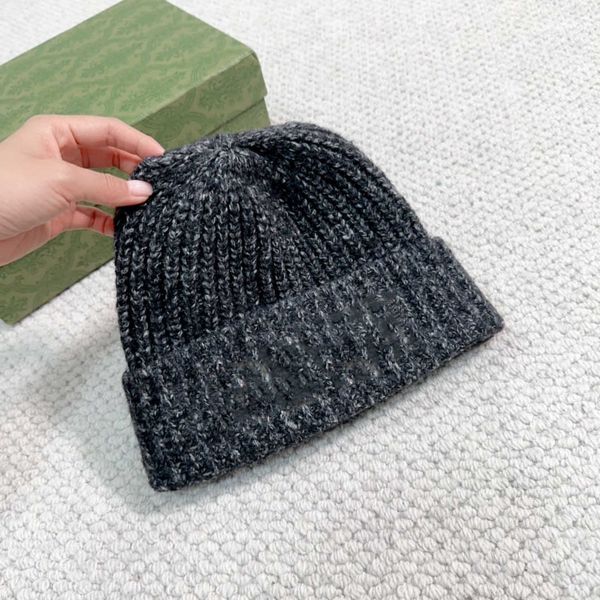 Stylish Lowe Wool Beanie - Cozy Winter Accessory with Accurate Lettering, 5_color 
Stylish Lowe Wool Beanie - Cozy Winter Accessory with Accurate Lettering, 5_color