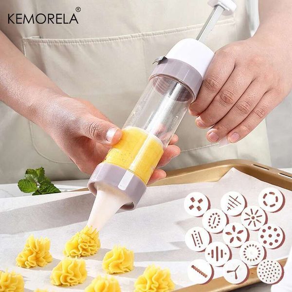 20Pcs Multifunction Squeeze Cream Decorating Tools Butter Cookies Chocolate DIY Biscuit Shape Making hine Cake Tool, Transparent
20Pcs Multifunction Squeeze Cream Decorating Tools Butter Cookies Chocolate DIY Biscuit Shape Making hine Cake Tool, Transparent