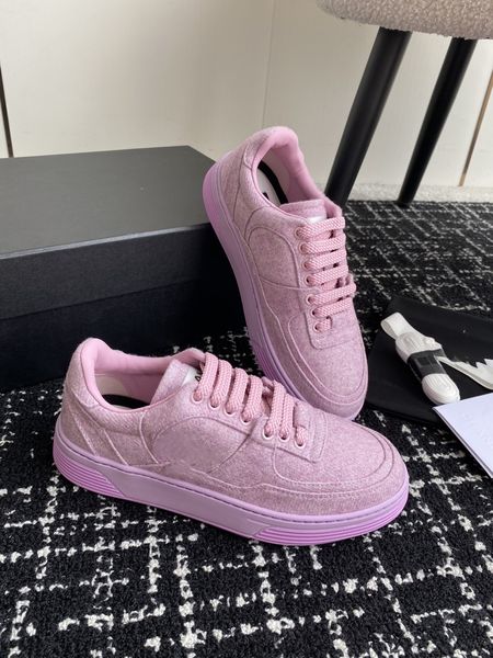Women casual board shoes Designer sneakers Luxury brand Outdoor Travel Shoes Business Office Shoes Party shopping Home shoes, 7#box
Women casual board shoes Designer sneakers Luxury brand Outdoor Travel Shoes Business Office Shoes Party shopping Home shoes, 7#box
