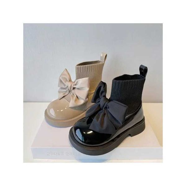 Children Boots Girls Baby Thin Fur Autumn Leather Shoes Bowtie PINKBLACKFOR KIDS Short Ankle Booties SIZE 26-36# y240912, Blue
Children Boots Girls Baby Thin Fur Autumn Leather Shoes Bowtie PINKBLACKFOR KIDS Short Ankle Booties SIZE 26-36# y240912, Blue