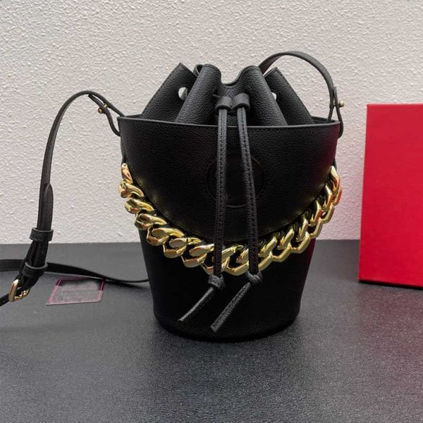 Colors Evening New 14 Strapping Bucket Women Handbag Crude Chains Crossbody Bag Genuine Leather Large Capacity Shoulder Bags Purse, F17
Colors Evening New 14 Strapping Bucket Women Handbag Crude Chains Crossbody Bag Genuine Leather Large Capacity Shoulder Bags Purse, F17