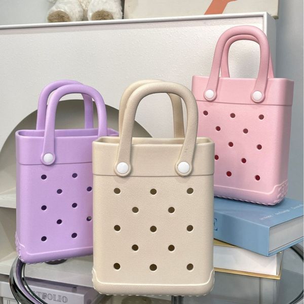 Wholesale Outdoor Picnic Storage Baskets With Handles EVA Jelly DIY Hole Bag Cute Accessories Summer Beach Vacation Handbag
Wholesale Outdoor Picnic Storage Baskets With Handles EVA Jelly DIY Hole Bag Cute Accessories Summer Beach Vacation Handbag