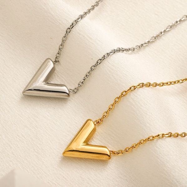 Designer Jewelry Women Necklace Pendant stainless steel Women Wedding Lovers Gift
Designer Jewelry Women Necklace Pendant stainless steel Women Wedding Lovers Gift