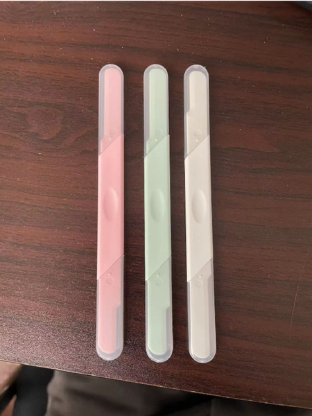 Portable Female Eyebrow Knife - Sharp Razor Edge Face Shaver with Stainless Steel Blade
Portable Female Eyebrow Knife - Sharp Razor Edge Face Shaver with Stainless Steel Blade