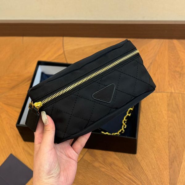 Designer bags Luxurys Women Woman Classic Nylon Waist bag Chest bag Armpit bag Camera bag Mobile phone bag Shoulder Bag Crossbody Bags 21m, Black
Designer bags Luxurys Women Woman Classic Nylon Waist bag Chest bag Armpit bag Camera bag Mobile phone bag Shoulder Bag Crossbody Bags 21m, Black
