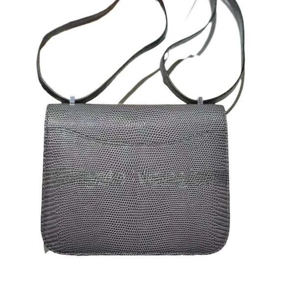 10A Designer Top Hand-Made Tote Classic Handbag 18Cm Imported Lizard Skin Leather Bag Exquisite Beeswax Thread Hand-Sewn, Grey
10A Designer Top Hand-Made Tote Classic Handbag 18Cm Imported Lizard Skin Leather Bag Exquisite Beeswax Thread Hand-Sewn, Grey