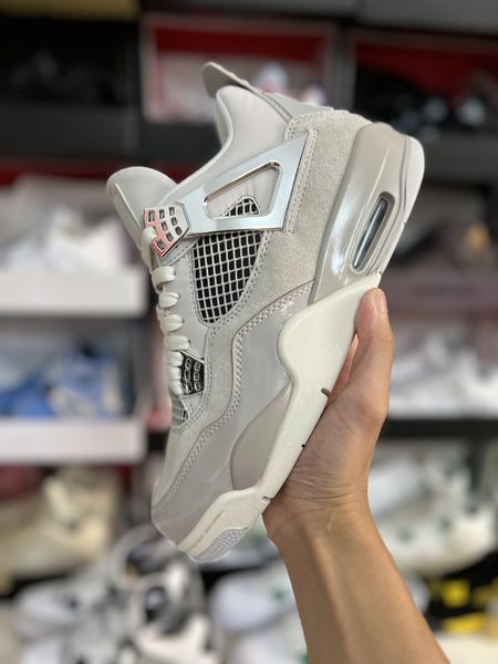 LKSS Jason High Quality Sneaker Mens Basketball Shoes Military Black Cat Lighing Canyon Purple Red Thunder Sail Bred Cool Grey Outdoor Women Men Trainers Sports 017
LKSS Jason High Quality Sneaker Mens Basketball Shoes Military Black Cat Lighing Canyon Purple Red Thunder Sail Bred Cool Grey Outdoor Women Men Trainers Sports 017