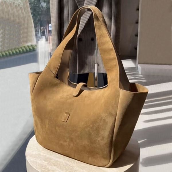 Bea Tote Designer Women Handbag Large Capacity Totes Top Quality Grained Pony Hair Suede Leather Crossbody Shopping Bag Shoulder Bags Purse, Red
Bea Tote Designer Women Handbag Large Capacity Totes Top Quality Grained Pony Hair Suede Leather Crossbody Shopping Bag Shoulder Bags Purse, Red