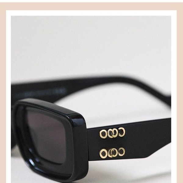 Designer fashion sunglasses Korea style square frame trend UV protection driving street casual travel party facial slimming temperament women men
Designer fashion sunglasses Korea style square frame trend UV protection driving street casual travel party facial slimming temperament women men