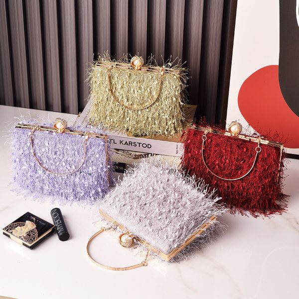 The new European and American fashion tassel dinner bag portable banquet bag special dress handmade bag, White
The new European and American fashion tassel dinner bag portable banquet bag special dress handmade bag, White