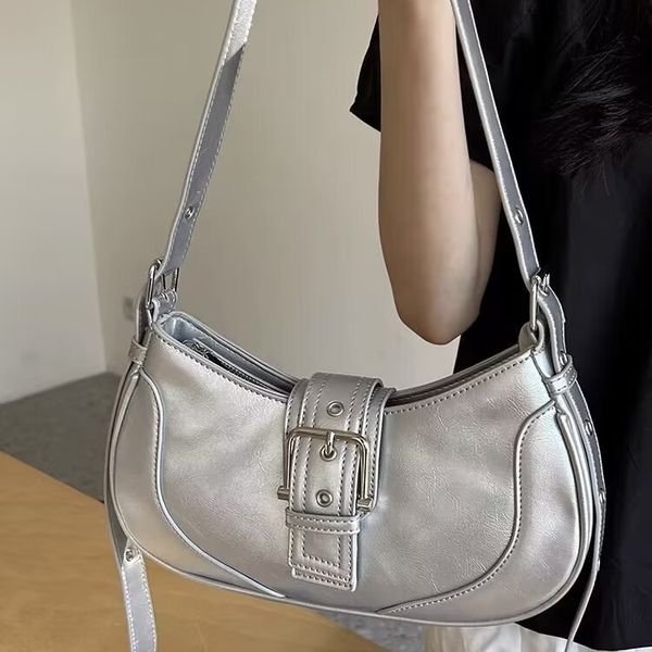 New bag niche texture baguette bag temperament with ins armpit bag shoulder bag, Black
New bag niche texture baguette bag temperament with ins armpit bag shoulder bag, Black